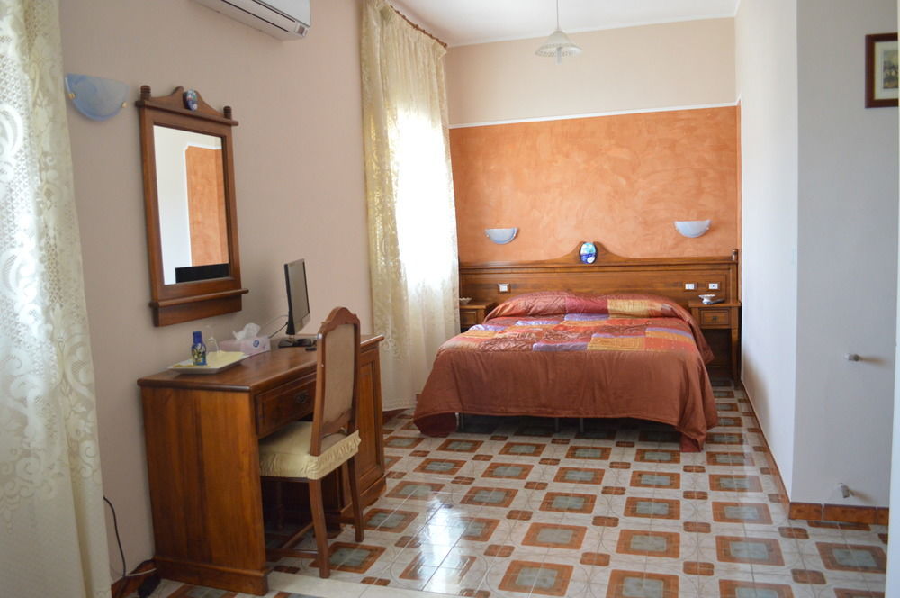 B&B La Terrazza Sul Mare Avola Dış mekan fotoğraf