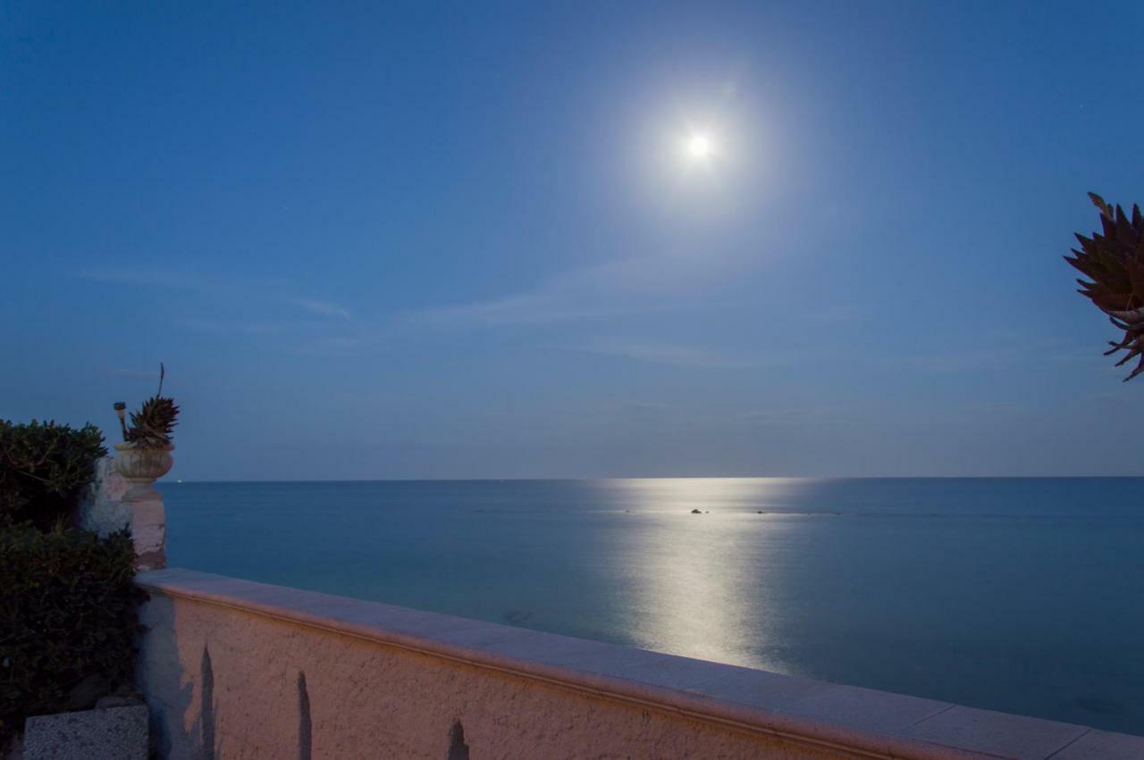 B&B La Terrazza Sul Mare Avola Dış mekan fotoğraf